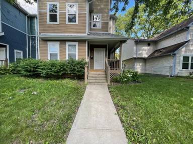 Main picture of 933 N California St