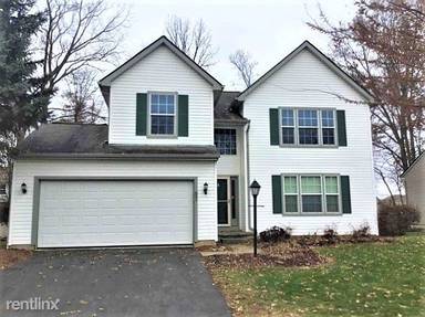 Main picture of 651 Norfolk Sq S