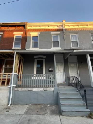 Main picture of 213 N Wanamaker St