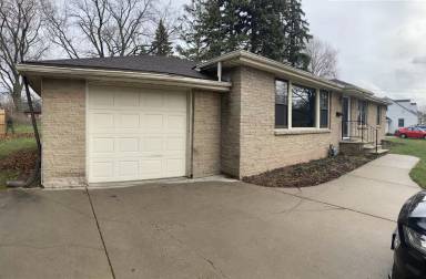 Main picture of 1421 Briquelet St