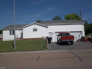 Main picture of 715 9th Ave