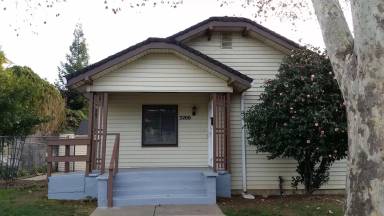 Main picture of 3200 Marshall Way