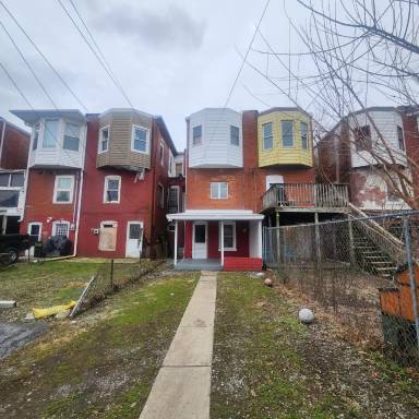 Main picture of 3908 5th Ave