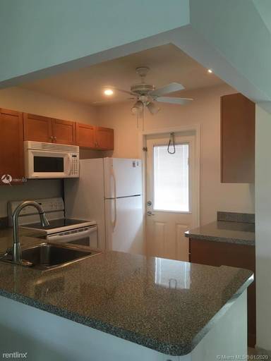 Main picture of 5103 NW 35th St