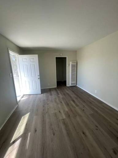 Main picture of 15360 Lucille St