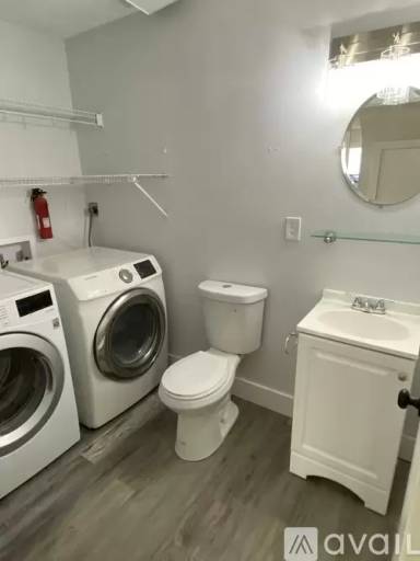 Main picture of 4104 Inlet Cir