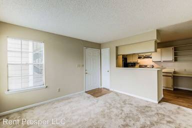 Main picture of Regency Gardens Condos