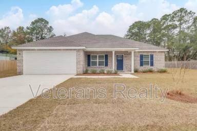 Main picture of 833 Vee St