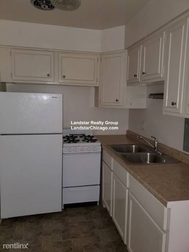Main picture of 6830 N Sheridan Rd Apartments