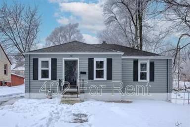 Main picture of 6504-6532 N 33rd St