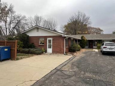 Main picture of 1004 Morgan St