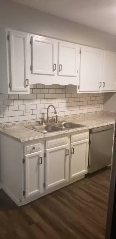 Main picture of 1843 W Jackson St