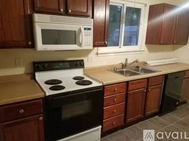 Main picture of 900 I Ave NW