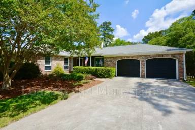 Main picture of 2920 Limestone Blvd