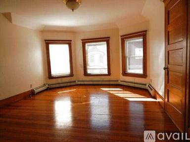 Main picture of 309 Boston Ave