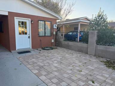 Main picture of 924 Sawmill Rd