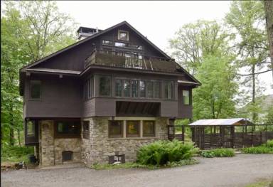 Main picture of 54 Glen Lake Rd