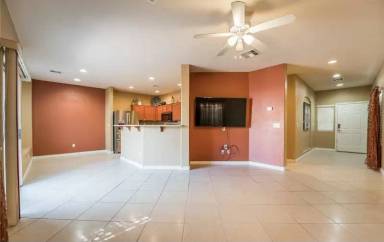 Main picture of 2561 Upton Ct