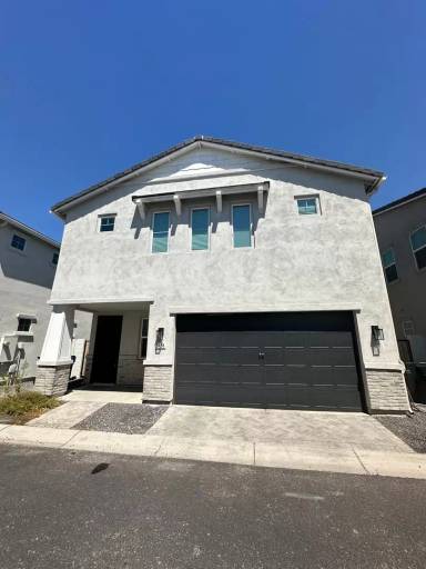 Main picture of 5458 S Dillon Cir