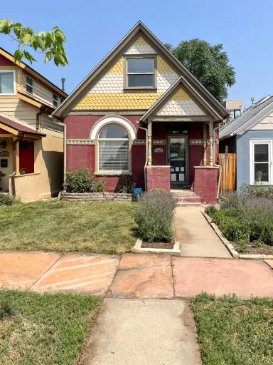 Main picture of 1733 W 39th Ave