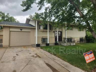 Main picture of 635 Quebec St