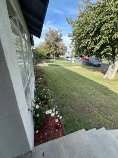 Main picture of 1806 La France Dr