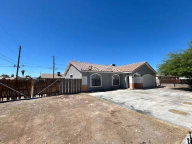Main picture of 4685 E Wyoming Ave