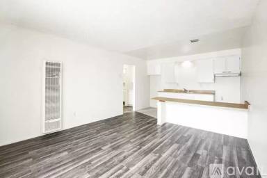 Main picture of 11661 White Ave