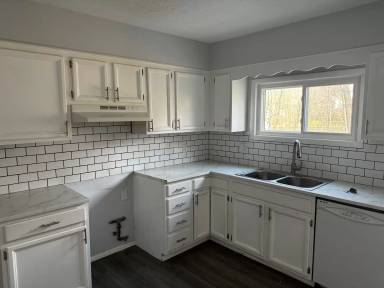 Main picture of 1025 41st St NW
