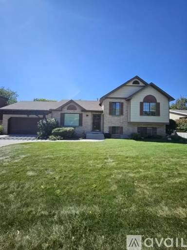 Main picture of 10248 S Buttercup Dr