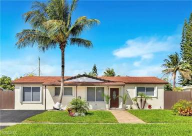 Main picture of 361 NW 42nd St