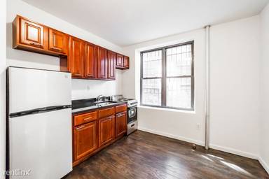 Main picture of 155 E 92nd St