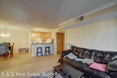 Main picture of Woodland Springs