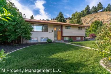 Main picture of 1617 Pacific Ln