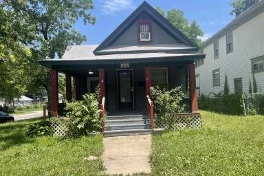 Main picture of 1800 SW Lincoln St