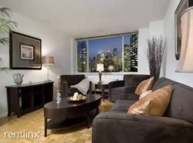 Main picture of Avalon Midtown West