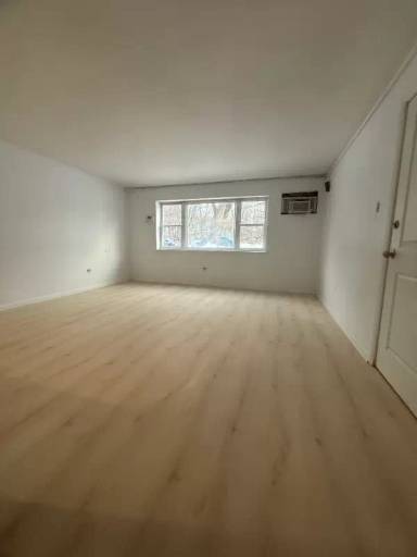 Main picture of 3530 214th St