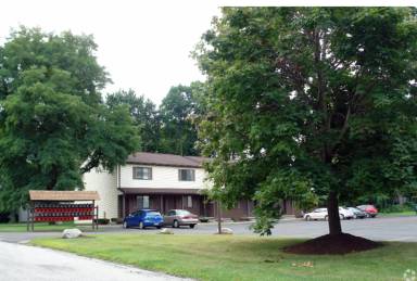 Main picture of 2420 Filmore Ave