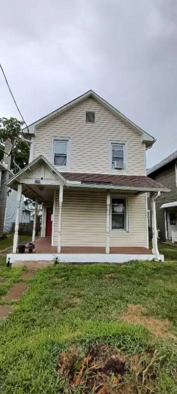 Main picture of 259 E 6th St