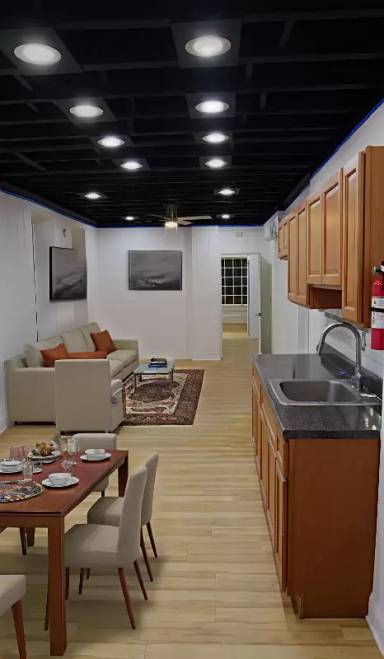 Main picture of 302 W State St