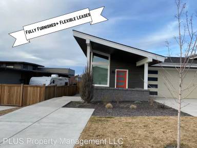 Main picture of 4617 SW Zenith Ave