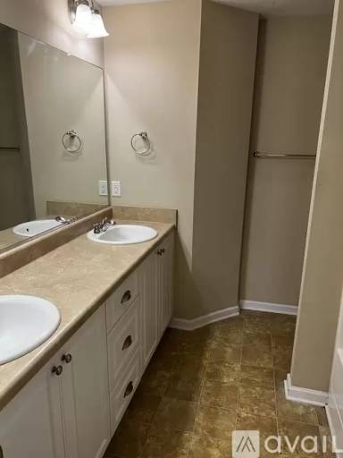 Main picture of 229 Lynbrook Way
