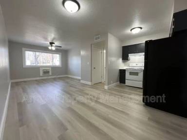 Main picture of 1010 N 16th St