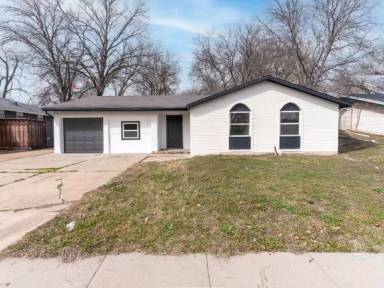 Main picture of 1205 Marlee Ln