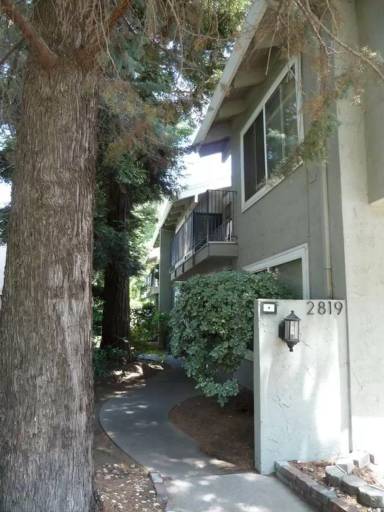 Main picture of 2819 E St
