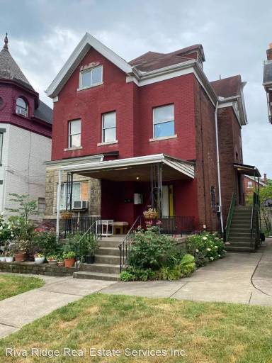 Main picture of 5454 Stanton Ave