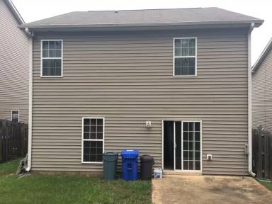 Main picture of 5755 Olivia Ln