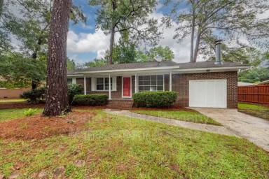 Main picture of 1010 Yorktown Dr