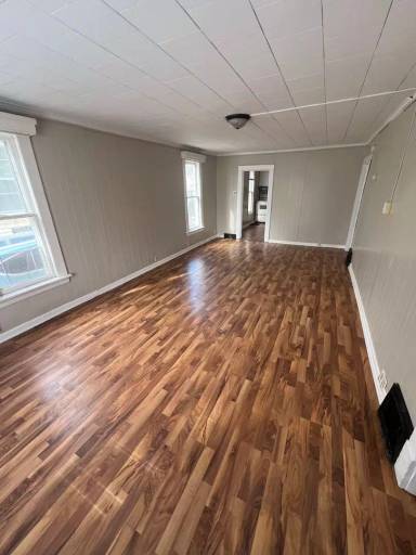 Main picture of 37 E 19th St