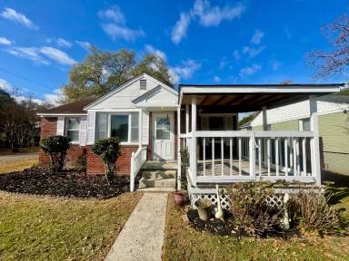 Main picture of 1215 Chevis St